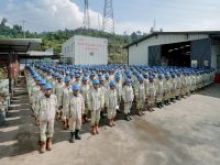 Peserta yang merupakan karyawan PT IWIP saat ikut training alat berat